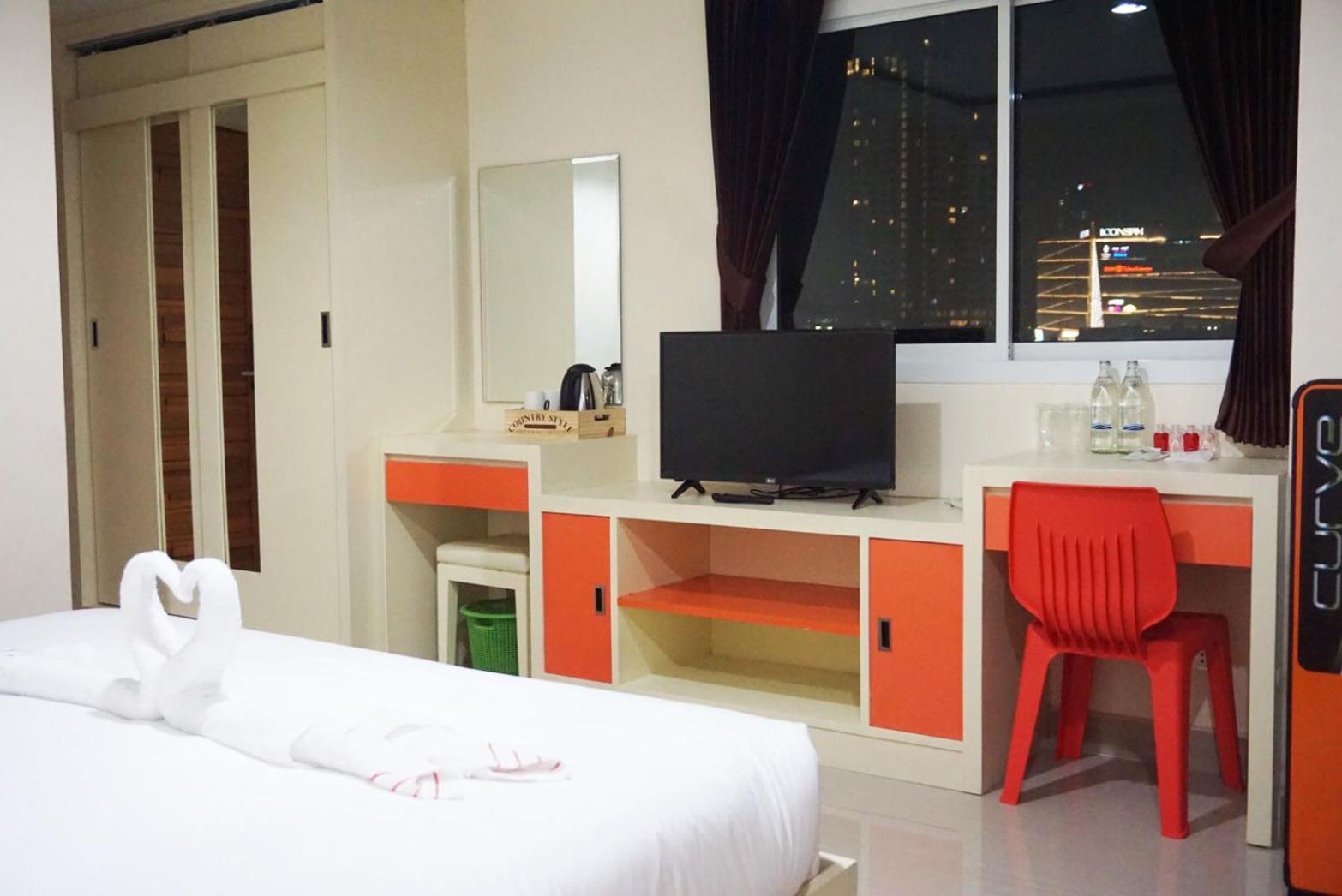 The Cosy River Bangkok Exterior photo